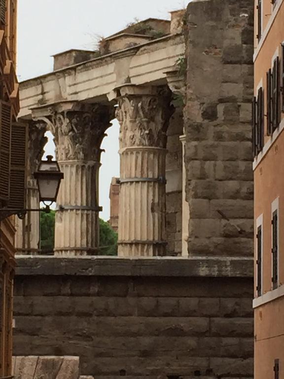 House&Colosseum Roma Rom bilde
